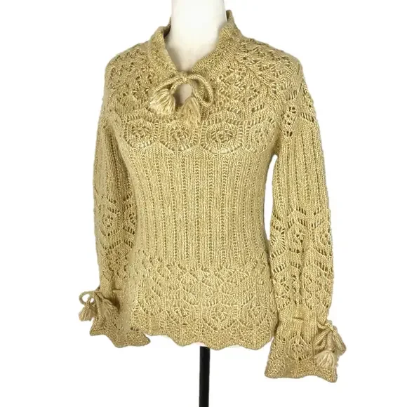 Kenzie golden crochet sweater - Picture 1 of 7
